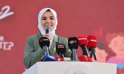 Aile ve Sosyal Hizmetler Bakanı Mahinur Özdemir Göktaş, Gaziantep'te Aile Festivali açılışına katıldı