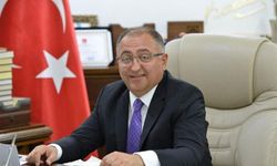 Yolsuzluk davasında eski  belediye başkanları yeniden hakim karşısında