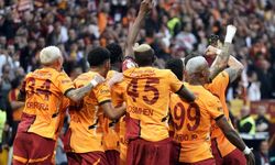 Galatasaraylı futbolculardan şampiyonluk sevinci
