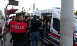 Otobüste tartışan 2 kadın indikleri durakta birbirlerini bıçakla yaraladı