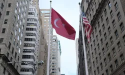 ABD’de Türk bayrağı göndere çekildi