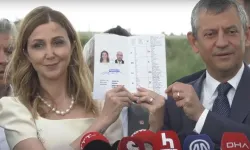 Buğra Gökce ile Filiz Kahveci Cezaevinde Evlendi! Nikâh Şahidi CHP Lideri Özgür Özel Oldu