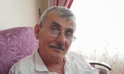 Yere yığıldı, üzerinden otomobil geçti: Kaza anı kamerada