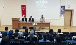 GAÜN’de iş başvurusu iletişimi konferansı düzenlendi