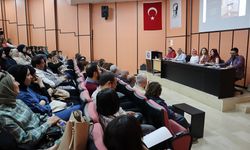 GAÜN’de Kutnu ile Tasarımda Yeni Ufuklar Paneli düzenlendi