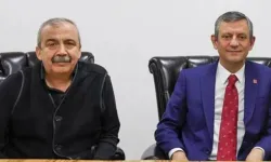 Sırrı Süreyya Önder’in yıllarca sakladığı sırrı Özgür Özel açıkladı