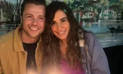 Tolga Sarıtaş 35 Yaşında! “Husband” ve “Dad” Yazılı Pasta Kutlamaya Damga Vurdu