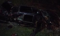 Şarampole devrilen Mercedes kağıt gibi ezildi!