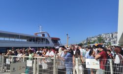 Bayramın son gününde Adalar İskelesi'nde yoğunluk oluştu