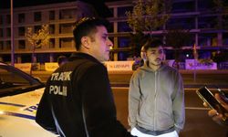 Alkollü ve ehliyetsiz sürücü kaza yaptı, suçu babasına atmaya çalıştı