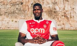 Paul Pogba, Sahalara Geri Dönüyor