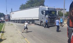 Gaziantep’te motosiklet sürücüsünün acı sonu! Tırın altında can verdi…