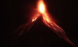 Guatemala'daki Fuego Yanardağında patlama: 700'den fazla kişi tahliye edildi