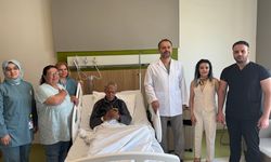 Türkiye’de bir ilk: Uyanık hastaya koklear implant ameliyatı