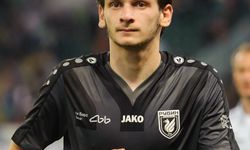 Khvicha Kvaratskhelia: PSG'nin Yeni Yıldızı
