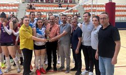 2. Betül Çoban voleybol turnuvasında şampiyon Merinos Spor oldu
