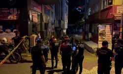 Şehreküstü'de olaylı gece!  Önce kavga ettiler, sonra polise saldırdılar! İşte o anlar...