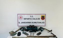 İzinsiz kazıya jandarma baskını! Suçüstü yakalandılar