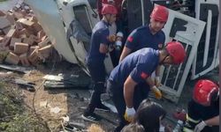 Gaziantep Yolu’nda kaza! Sürücüyü itfaiye ekipleri kurtardı!