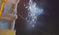 Sıcak havanın etkisiyle patlama yaşanan elektrik telleri korkuttu