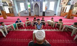 Gaziantepli Enes, azmiyle örnek oluyor