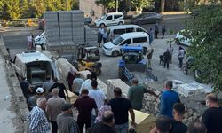 İki kız kardeş evlerinde ölü bulundu