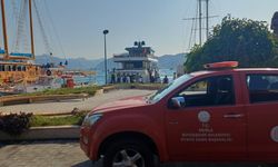 Tekneden dumanlar yükseldi!