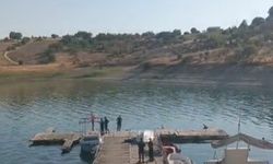 Göle giren genç boğuldu