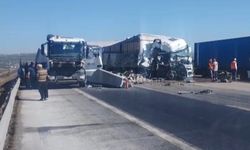 Gaziantep Otoyolunda feci kaza! Ortalık savaş alanına döndü... Yaralılar var