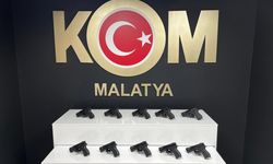 Yolcu otobüsünde 10 ruhsatsız tabanca ele geçirildi