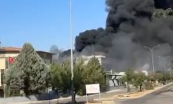 Gaziantep’te geri dönüşüm fabrikasında yangın! Çok sayıda itfaiye ekibi sevk edildi