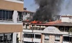 Gaziantep’te bir binanın çatısında yangın çıktı! İtfaiye olay yerinde