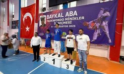 Gaziantep’te minik tekvandocular ülkeyi temsil etmek için mücadele etti