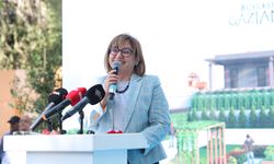 Fatma Şahin zirveyi bırakmıyor
