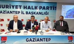 Gaziantep siyasetinde kılıçlar çekildi! Yılmaz’ın ardından söz sırası Öztürkmen ve Meriç’te…