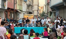 MHP'nin mahalle ziyareti coşkulu mitinge dönüştü