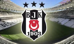 Beşiktaş’ta şok ayrılık! Yıldız isim ile yollarını ayırdı