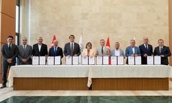 Gaziantep'te tarihi protokol! İmzalar sokak hayvanları için atıldı