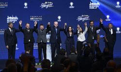 Beykoz Belediye Başkanvekili Gürzel, AK Parti’ye katıldı! Rozetini Cumhurbaşkanı Erdoğan taktı…