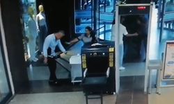 AVM müdürünün bıçaklanarak öldürüldüğü ana dair görüntüler ortaya çıktı