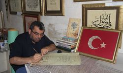 Gaziantep’te 40 yıldır eserlerini aşkla nakşediyor
