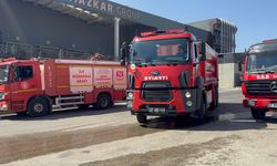 Gaziantep'te fabrika yangınında 2 kişi dumandan etkilendi
