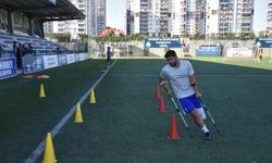 Akıma kapılıp bacağını kaybetti, futbolla hayata tutundu