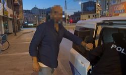 Ters yöne girdi, kaza yaptı, polisten kaçtı... Alkollü sürücünün yaptıkları pes dedirtti!