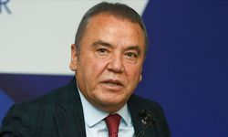 Tutuklu Başkan Böcek hastaneye sevk edildi!