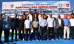 Aba güreşi Türkiye şampiyonası Şahinbey er meydanında yapıldı