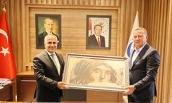 Başkan Ali Doğan’dan Rektör Doğan’a ziyaret! Önemli konular ele alındı