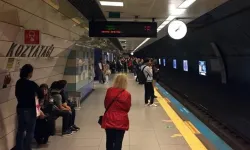 Kadıköy metrosunda intihar girişimi! Vatandaşlar raylarda yürüdü