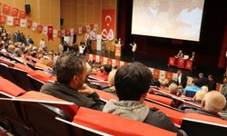 CHP İl Kongresi'nde "etek" krizi