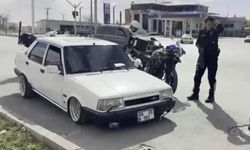 Arabasıyla herkesi şaşırtıyordu! O sürücüyü, polis de cezasıyla şaşırttı